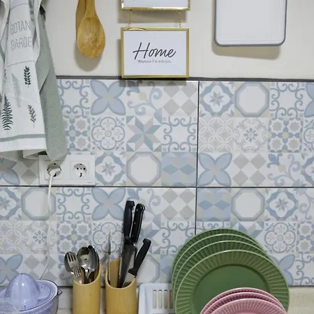 Stylish Triplex With Turkish Bath, Terrace, Location فيلة
