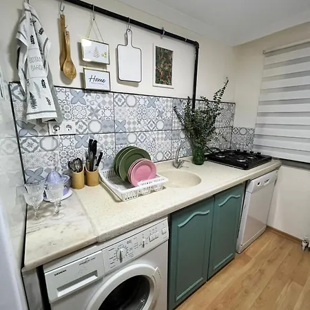 Stylish Triplex With Turkish Bath, Terrace, Location * اسطنبول