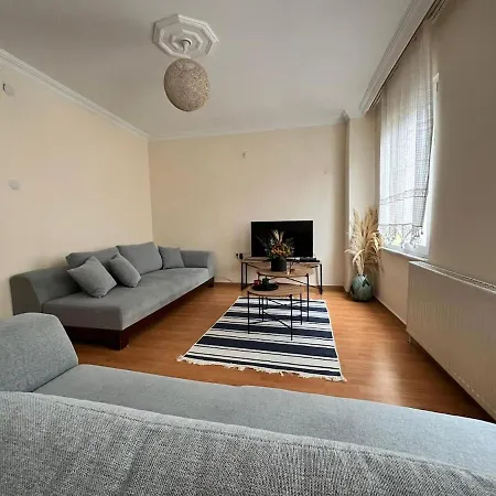 Villa Stylish Triplex With Turkish Bath, Terrace, Location