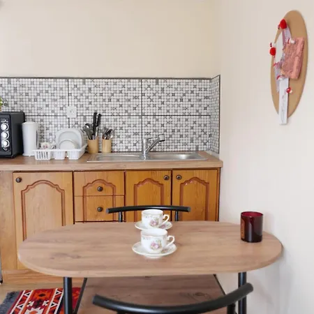 ヴィラ Stylish Triplex With Turkish Bath, Terrace, Location *